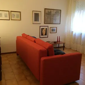 Un Leggero Sapore Vintage Appartamento
